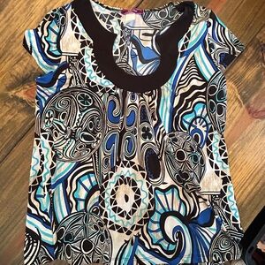 ✨Julie's Closet Black and Blue Abstract Blouse